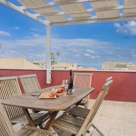 Maison Rouge Ortigia *