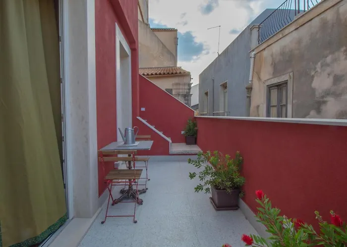 Maison Rouge Ortigia Сasa de vacaciones *