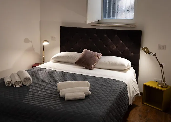 Maison Rouge Ortigia Сasa de vacaciones