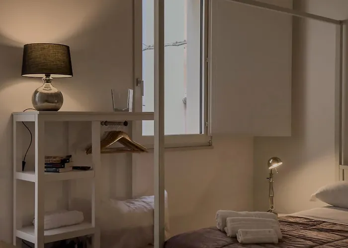 Maison Rouge Ortigia Syracuse