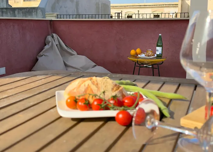 Maison Rouge Ortigia *